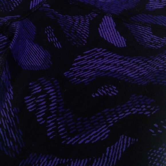 Lululemon's Wunder Up Pant III IN Warp Super Purple & Black Workout Leggings - Picture 8 of 8